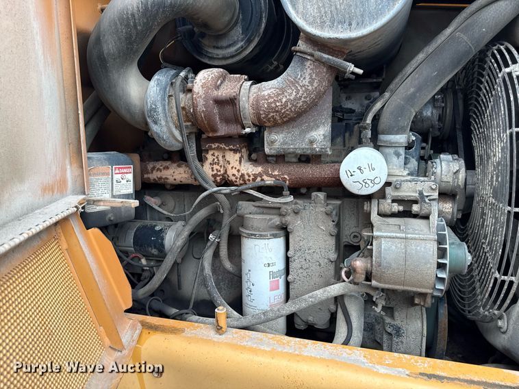 image for item EF1880 1998 Case 821B wheel loader