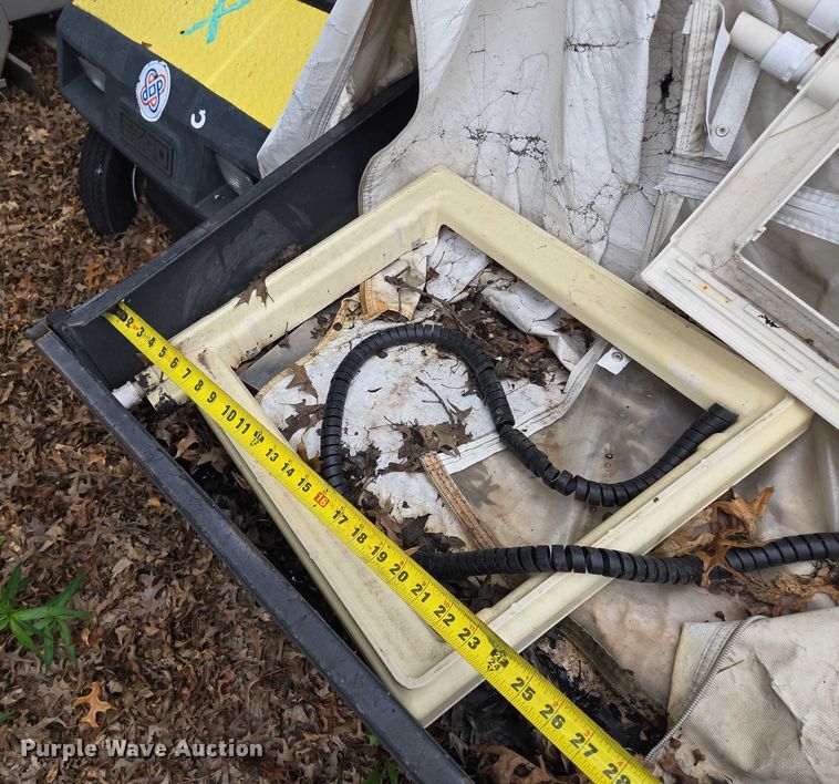 image for item EF1891 (2) EZ GO golf carts