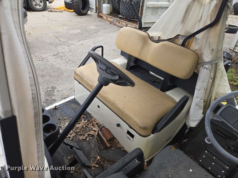 image for item EF1891 (2) EZ GO golf carts