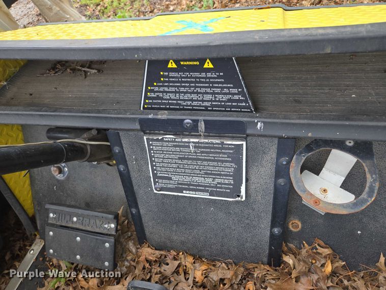 image for item EF1891 (2) EZ GO golf carts