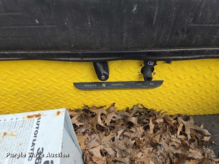 image for item EF1891 (2) EZ GO golf carts