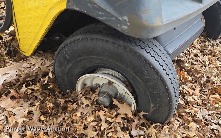 image for item EF1891 (2) EZ GO golf carts