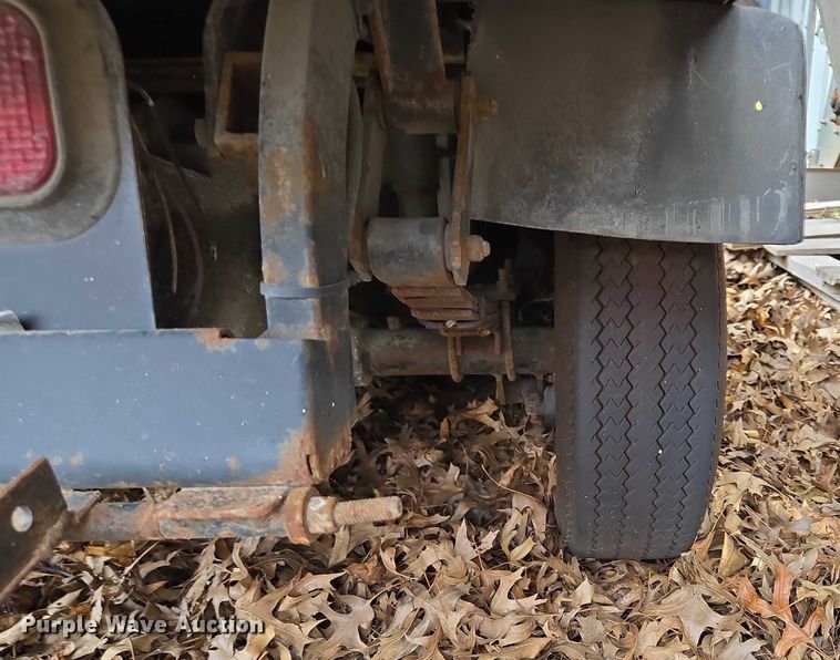 image for item EF1891 (2) EZ GO golf carts