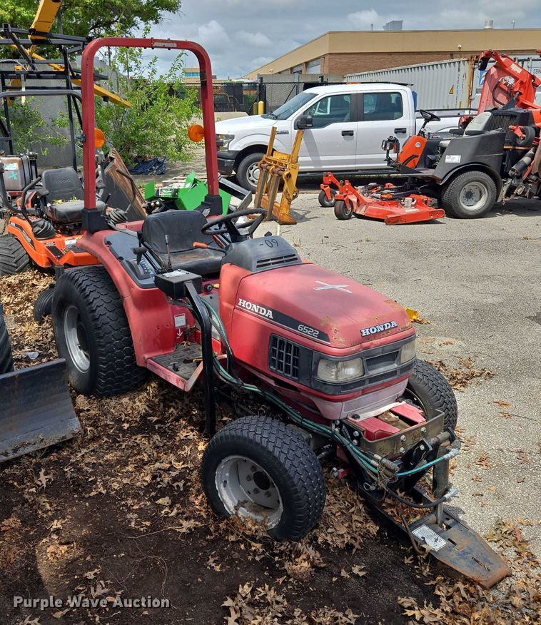 image for item EF1894 Honda 6522 tractor