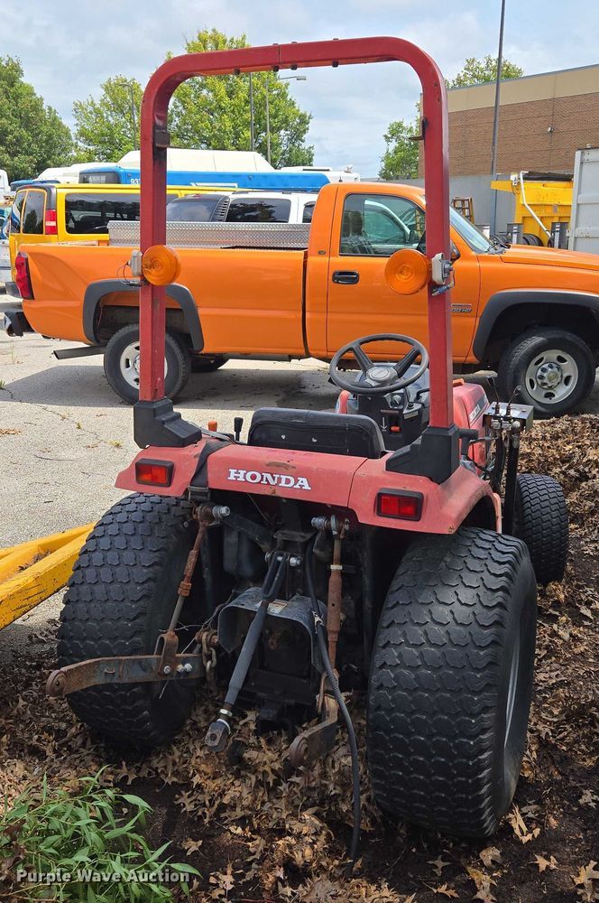 image for item EF1894 Honda 6522 tractor