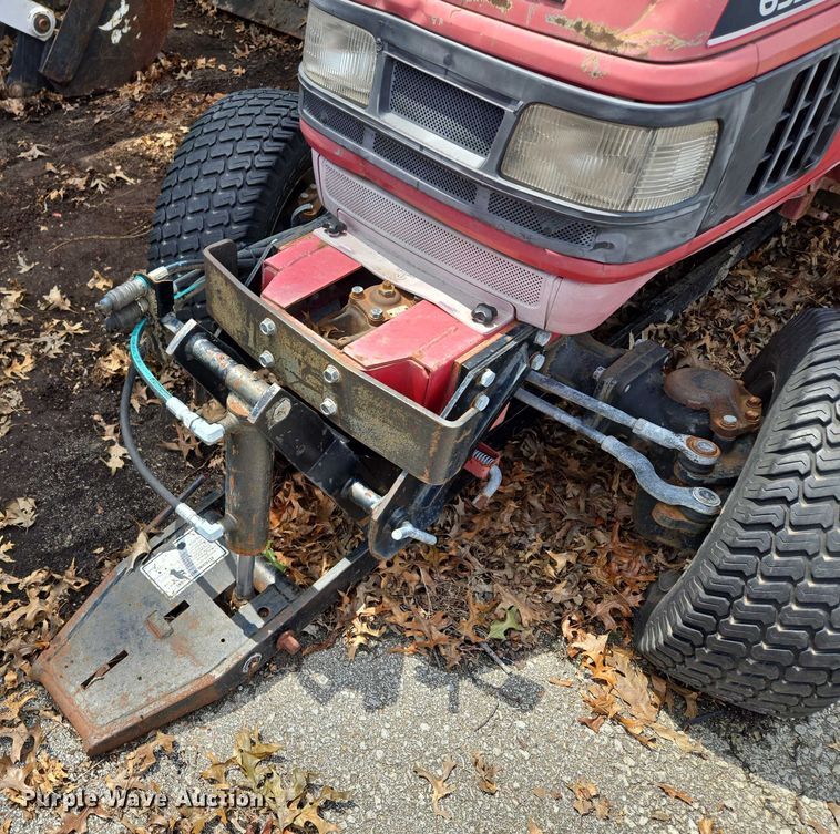 image for item EF1894 Honda 6522 tractor