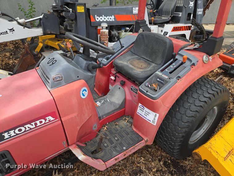 image for item EF1894 Honda 6522 tractor