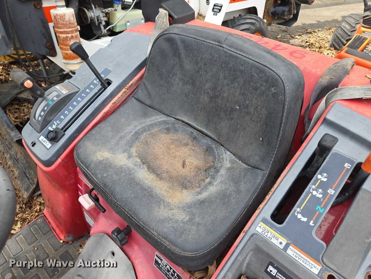 image for item EF1894 Honda 6522 tractor