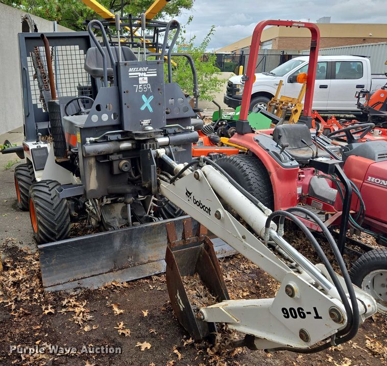 image for item EF1895 1990 Bobcat 3022 trencher