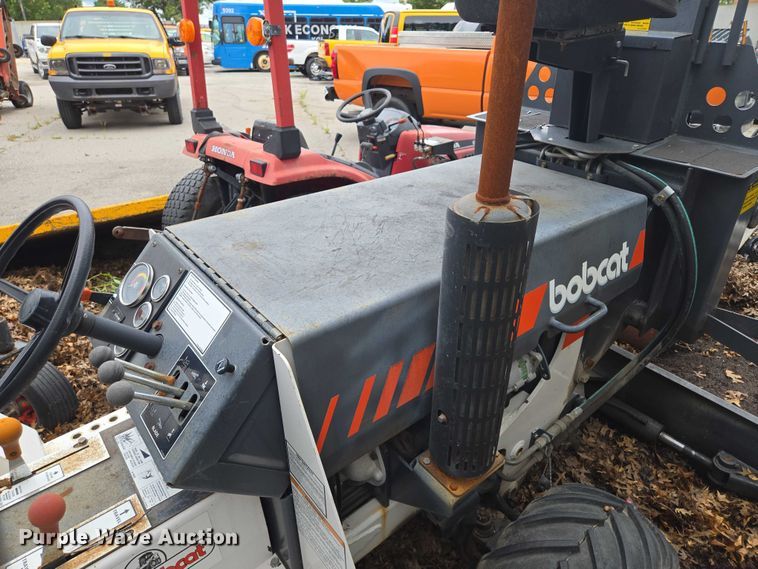 image for item EF1895 1990 Bobcat 3022 trencher
