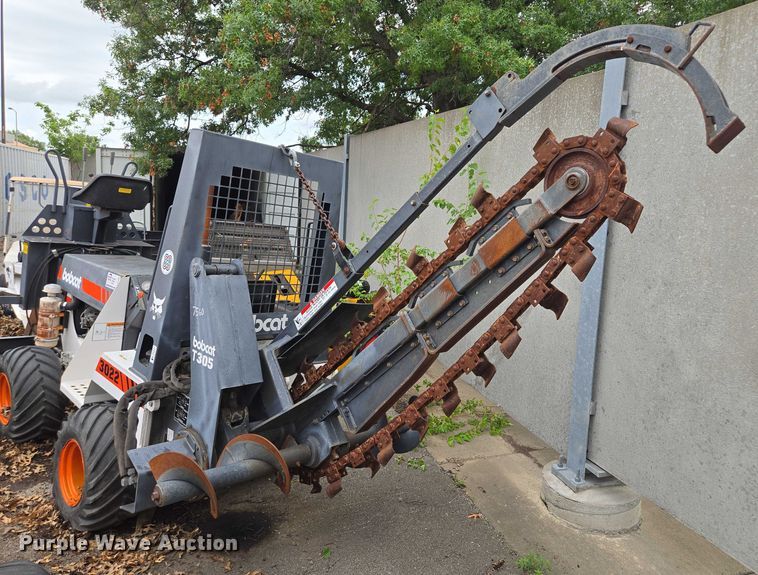 image for item EF1895 1990 Bobcat 3022 trencher