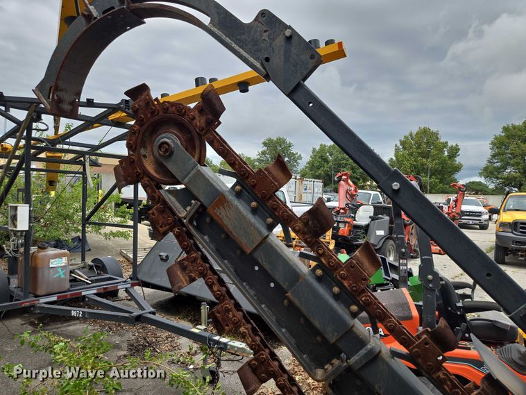 image for item EF1895 1990 Bobcat 3022 trencher