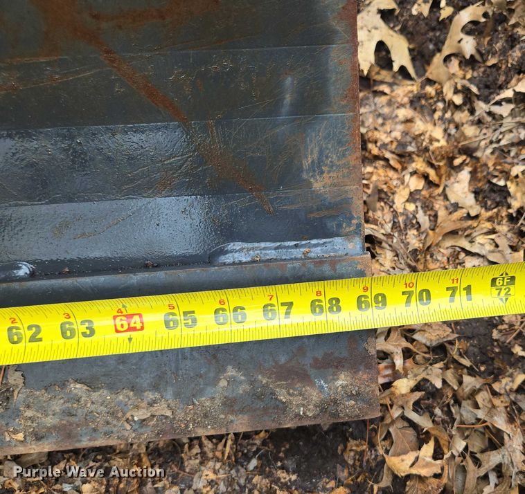 image for item EF1895 1990 Bobcat 3022 trencher