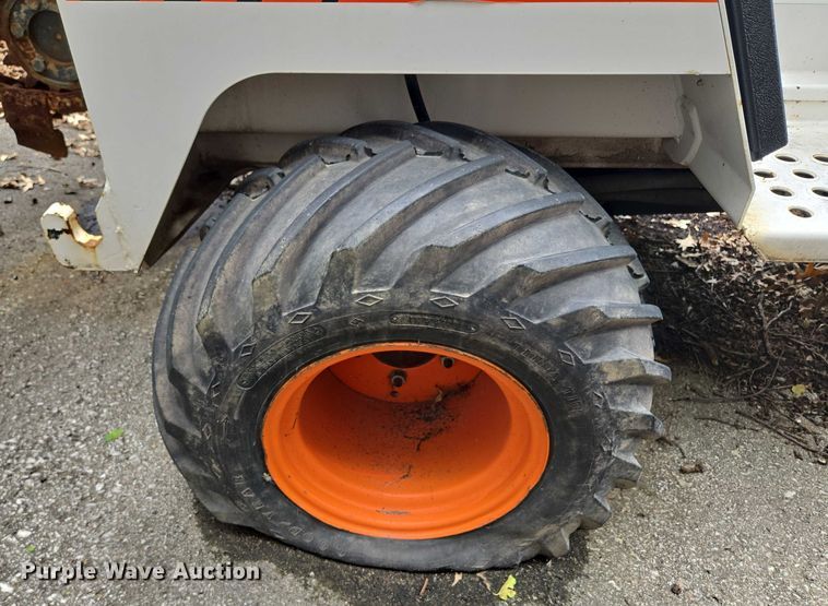 image for item EF1895 1990 Bobcat 3022 trencher
