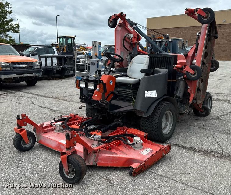 image for item EF1896 2006 Jacobson HR9016 lawn mower