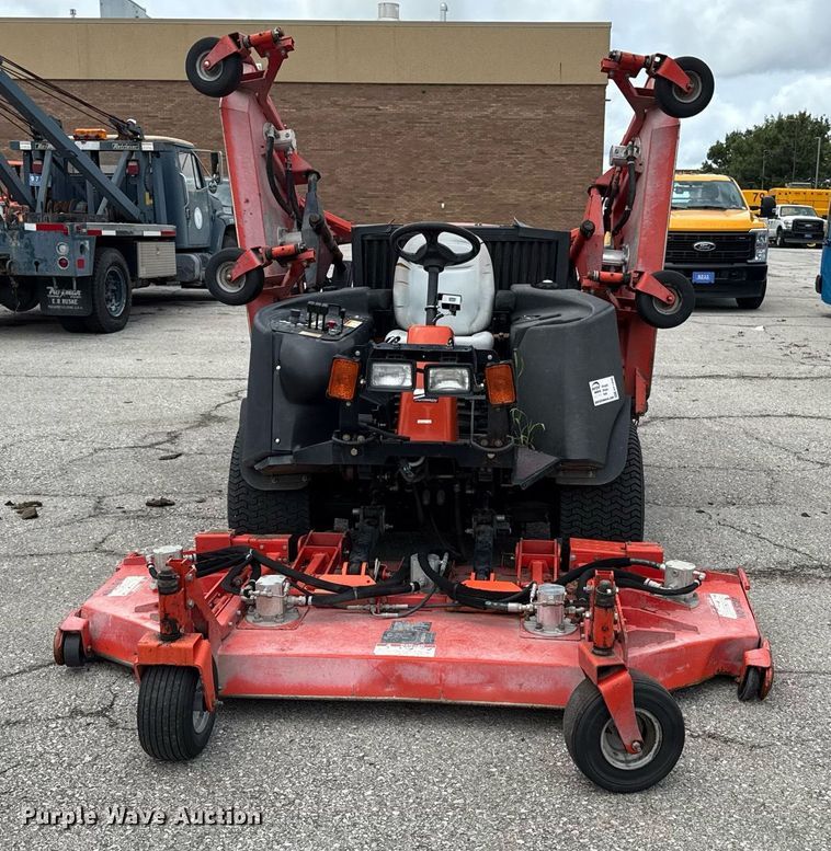 image for item EF1896 2006 Jacobson HR9016 lawn mower