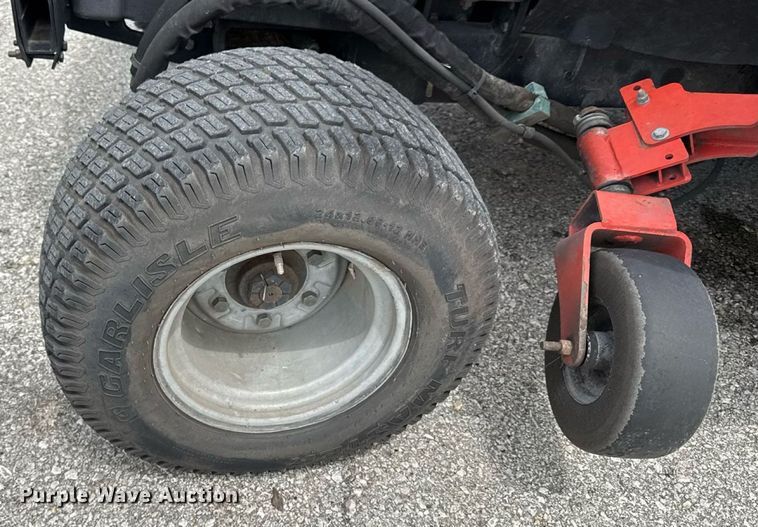 image for item EF1896 2006 Jacobson HR9016 lawn mower