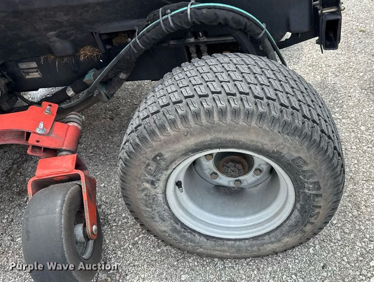 image for item EF1896 2006 Jacobson HR9016 lawn mower