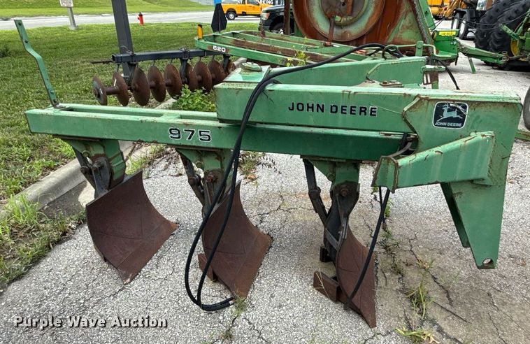 image for item EF1900 John Deere 975 plow
