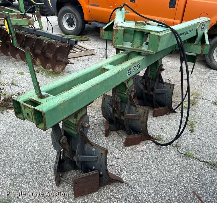 image for item EF1900 John Deere 975 plow