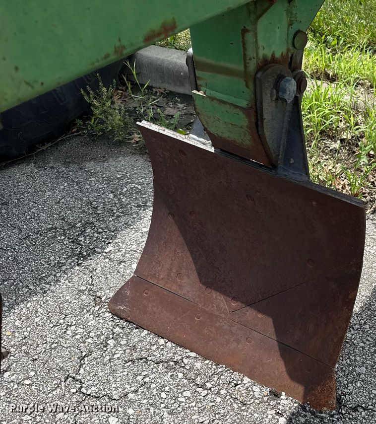 image for item EF1900 John Deere 975 plow