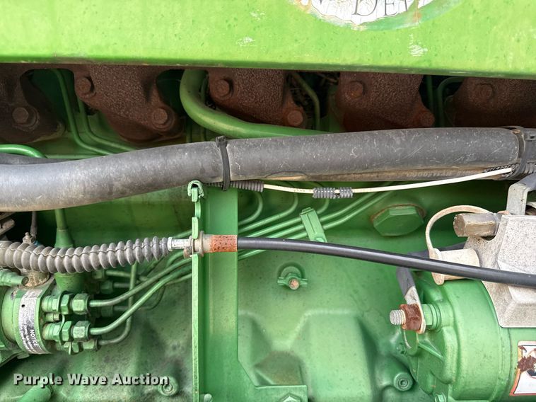 image for item EF1901 John Deere 7200 tractor