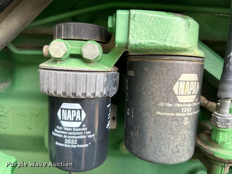 image for item EF1901 John Deere 7200 tractor