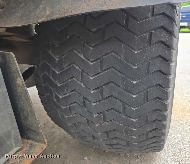 image for item EF1908 2015 Toro Workman HDX-D utility vehicle