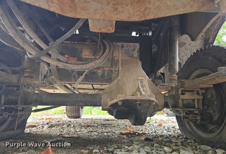 image for item EF1909 Cushman  Hauler Pro X golf cart