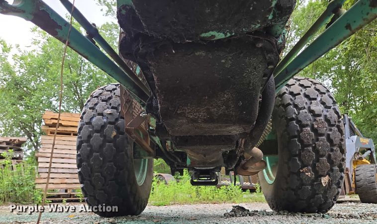 image for item EF1910 1980 Ford 4100 tractor