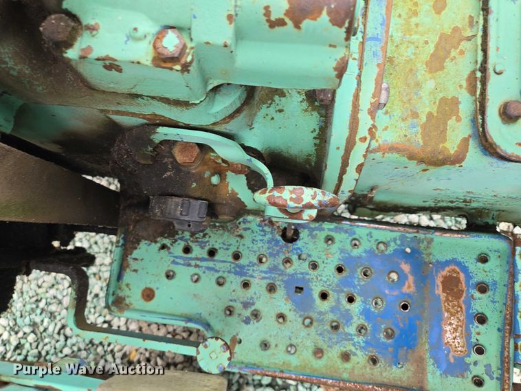 image for item EF1910 1980 Ford 4100 tractor