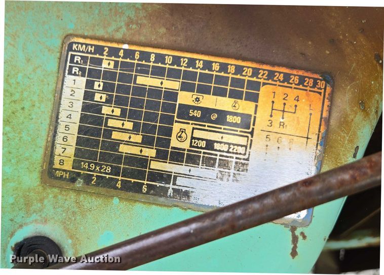 image for item EF1910 1980 Ford 4100 tractor