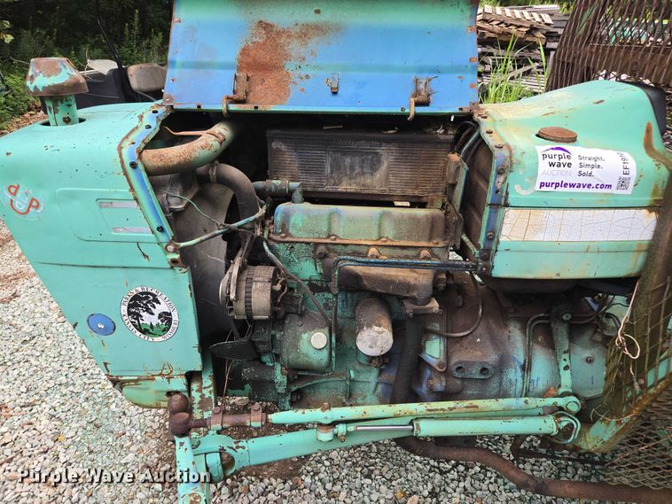 image for item EF1910 1980 Ford 4100 tractor