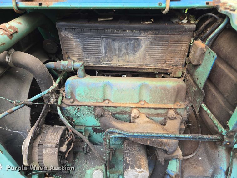 image for item EF1910 1980 Ford 4100 tractor