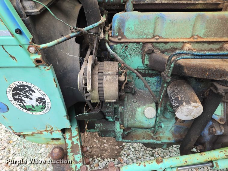 image for item EF1910 1980 Ford 4100 tractor