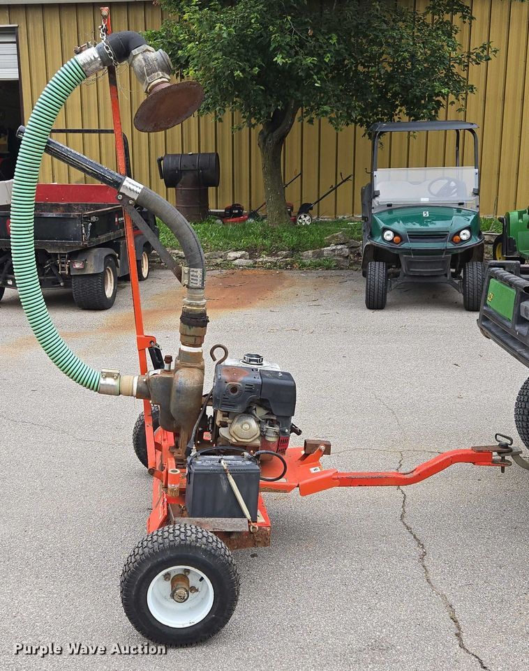 image for item EF1911 Smithco pump