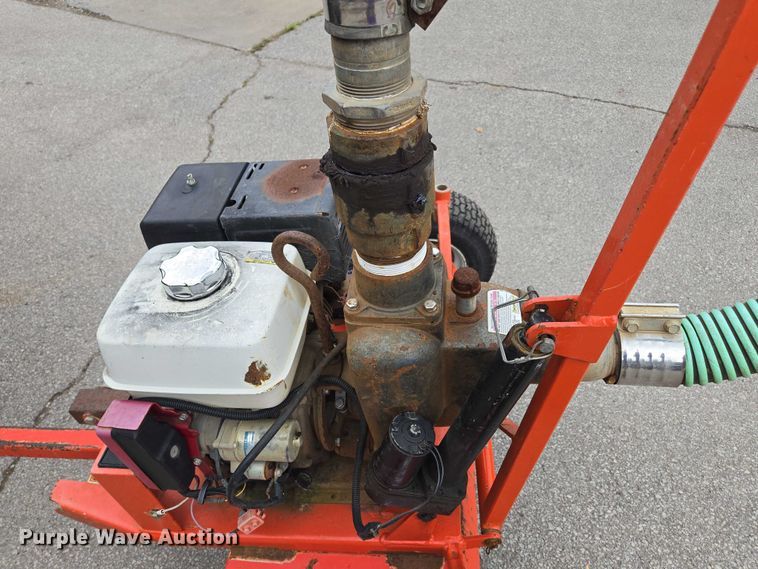 image for item EF1911 Smithco pump