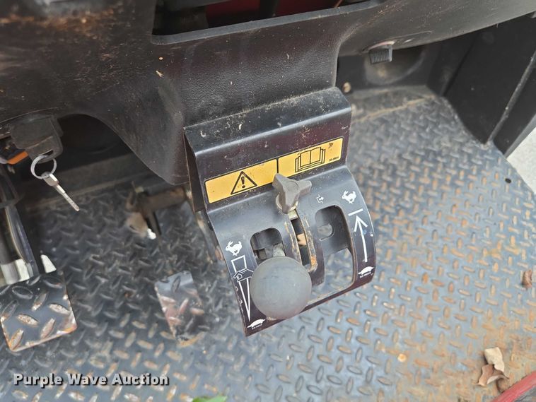 image for item EF1912 Toro Workman utility vehicle