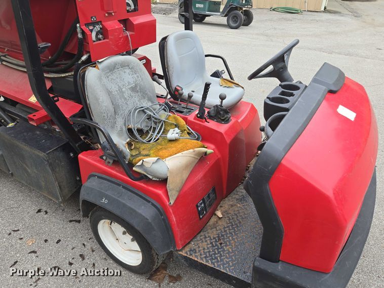 image for item EF1912 Toro Workman utility vehicle