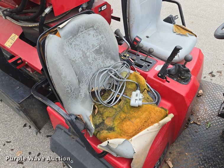 image for item EF1912 Toro Workman utility vehicle