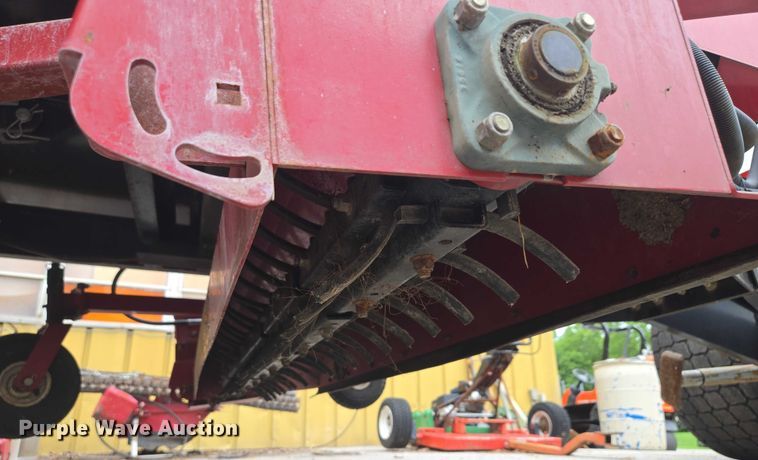 image for item EF1913 Toro Varsa-Vac turf sweeper