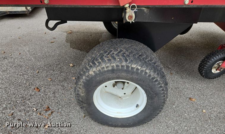 image for item EF1913 Toro Varsa-Vac turf sweeper