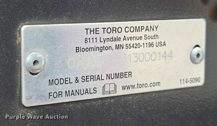 image for item EF1913 Toro Varsa-Vac turf sweeper