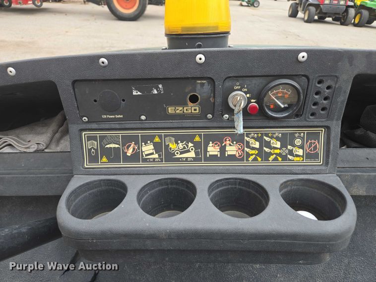 image for item EF1914 EZ-GO ST golf cart