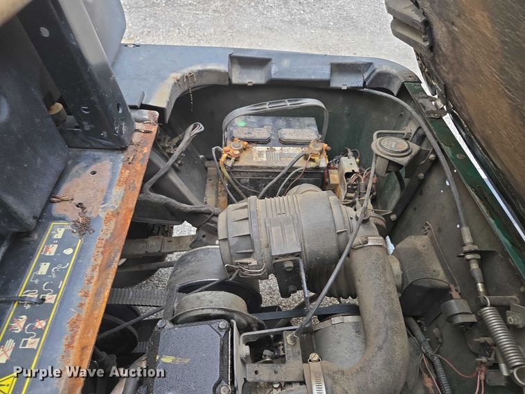 image for item EF1914 EZ-GO ST golf cart