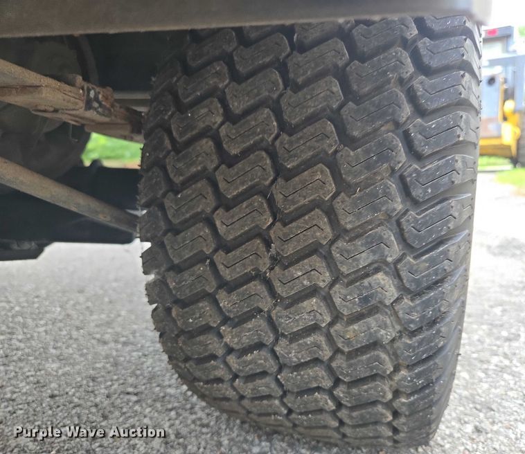 image for item EF1914 EZ-GO ST golf cart