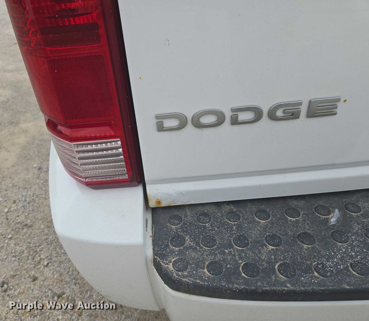 image for item EF1933 2011 Dodge Nitro SUV