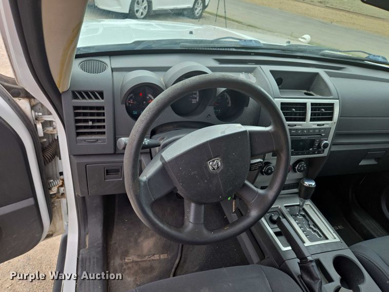 image for item EF1933 2011 Dodge Nitro SUV