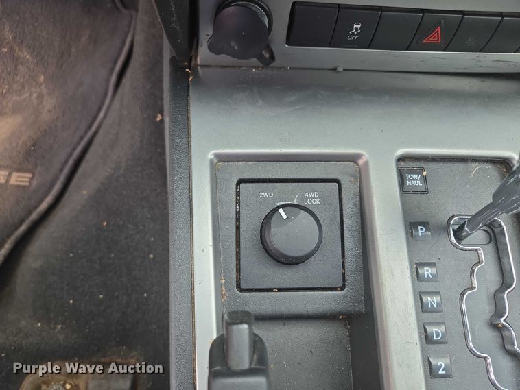 image for item EF1933 2011 Dodge Nitro SUV