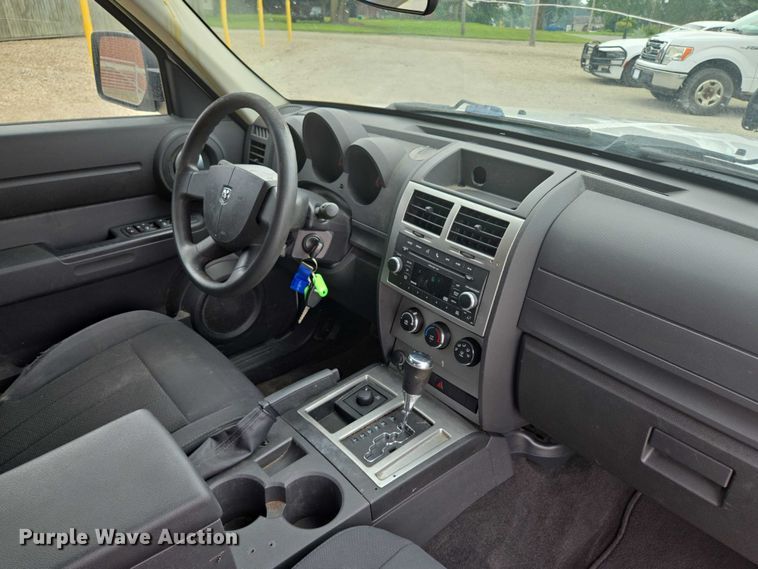 image for item EF1933 2011 Dodge Nitro SUV